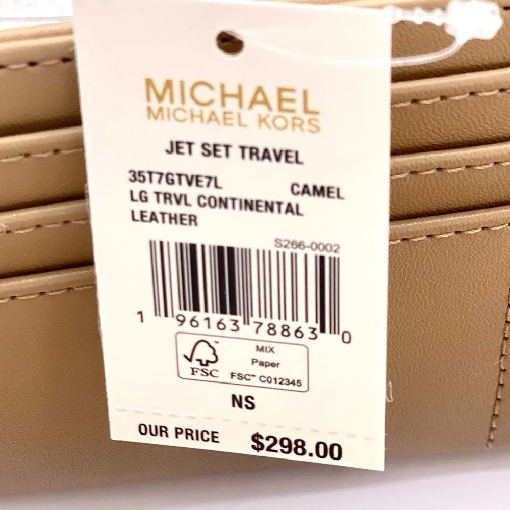 MICHAEL KORS CHARLOTTE TOP ZIP TOTE AND WALLET SET